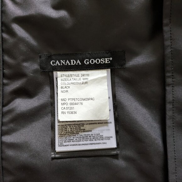 Canada Goose Stanhope Jacket in Black, Medium - Picture 9 of 12